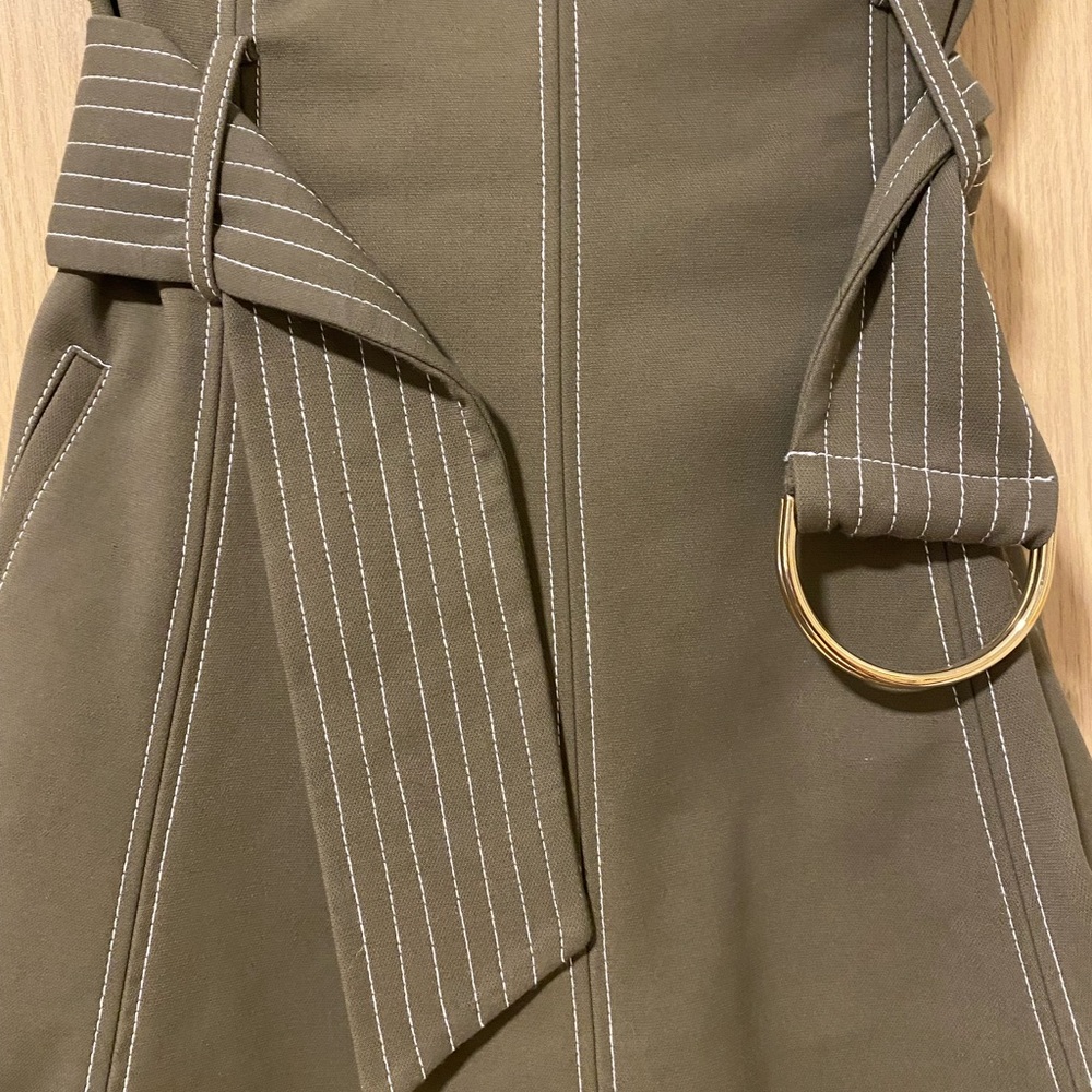DIANE VON FURSTENBERG LUXURY OLIVE DRESS - Picture 6 of 6